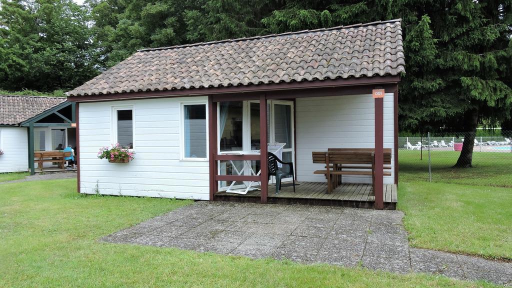 Camping Les Lupins Seppois-le-Bas Eksteriør bilde